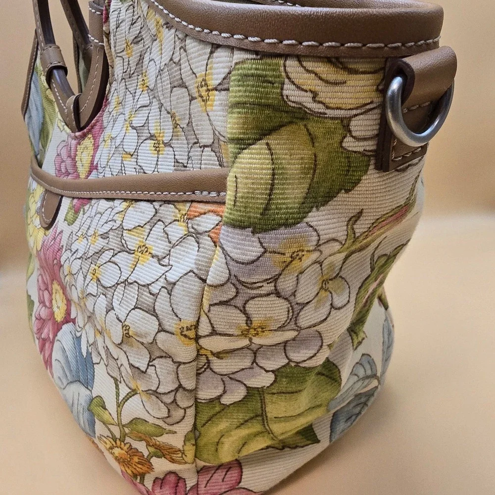 Vintage Fossil  Floral Tapestry Canvas Satchel Bag Circle Handles Tan Leather‎